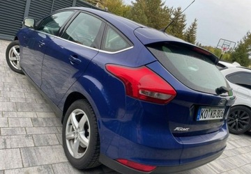 Ford Focus III Sedan Facelifting 1.0 EcoBoost 125KM 2015 Ford Focus Ford Focus, zdjęcie 2