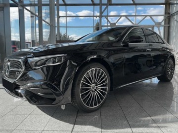 Mercedes Klasa E W214 Sedan 2.0 220d 197KM 2026 E Klasa 220 d 4-Matic AMG 2.0 (197KM) 2026, zdjęcie 1