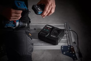 Быстрое зарядное устройство Erbauer 18 В.