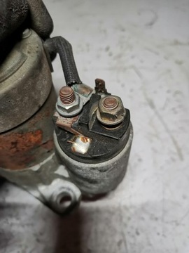 NISSAN X-TRAIL 1 I T30 2.0 B STARTÉR 23300-8H500