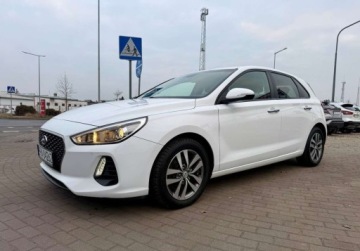 Hyundai i30 II Wagon Facelifting 1.6 CRDi 110KM 2017 Hyundai i30 1.6Crdi 110 PS NAVI Kamera Extra stan 1.6 Diesel 110KM, zdjęcie 30