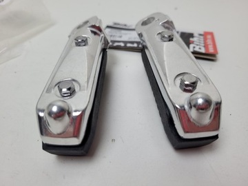 SUZUKI GSF BANDIT 600 1200 96-06 ПОДНОГКА ВОДИТЕЛЯ ПЕРЕДНЯЯ ЛЕВАЯ