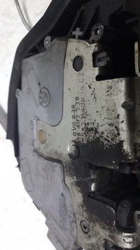 BMW E53 ZÁMEK DVEŘE PRAVÝ PŘEDNÍ 7PIN UK