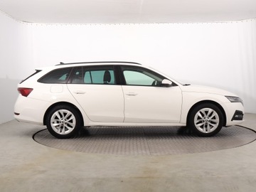 Skoda Octavia IV Scout 1.5 TSI ACT 150KM 2021 Skoda Octavia 1.5 TSI, Salon Polska, zdjęcie 5