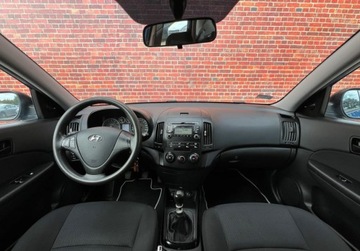 Hyundai i30 I Hatchback 1.4 109KM 2009 Hyundai i30 Klima Alu Isofix Gwarancja w cenie Warszawa VKWX 1.4 Benzyna, zdjęcie 4