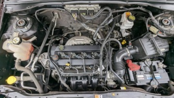 Ford Escape II 2011 Ford Escape 2.5i 173PS ZAREJESTROWANY Bezwypadkowy, zdjęcie 36