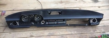 Mercedes-Benz W115 1973 Deski rozdzielcza konsola Licznik kpl.