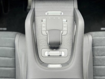 Mercedes GLE V167 SUV Facelifting 3.0 450d 367KM 2026 MERCEDES-BENZ GLE 450 d 4-Matic AMG Line 3.0 (367KM) 2026, zdjęcie 10