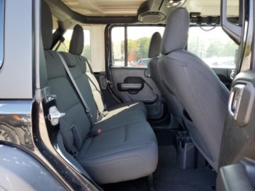 Jeep Wrangler IV 2020 Jeep Wrangler 2020 JEEP WRANGLER UNLIMITED SPORT 3.6 Benzyna 285KM, zdjęcie 9