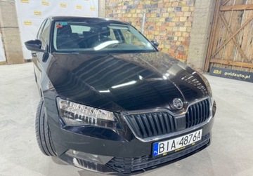 Skoda Superb III Liftback 2.0 TDI 150KM 2017 Skoda Superb 2.0TDI 150KM Sprawdz, zdjęcie 16