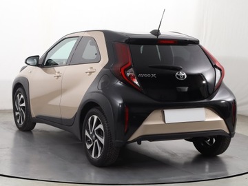 Toyota Aygo X 1.1 VVT-i 72KM 2022 Toyota Aygo X 1.0, Salon Polska, 1. Właściciel, zdjęcie 3