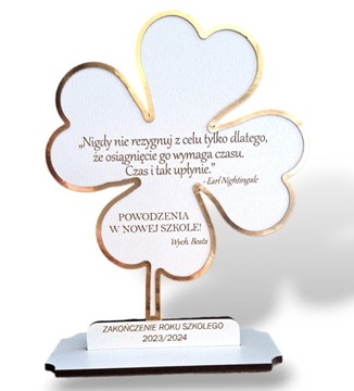 Statuetka dla Ucznia Zakończenie Roku Szkolnego biało- złota Grawer