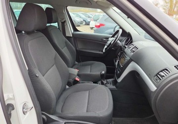 Skoda Yeti Minivan 1.2 TSI 105KM 2012 Skoda Yeti Polski salon 1.2 Benzyna 105KM, zdjęcie 19