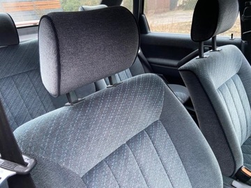 Volkswagen Passat B3 Sedan 2.0 115KM 1990 Volkswagen Passat Volkswagen Passat B3 Automat Sedan Welur Bordo Super Sta, zdjęcie 21