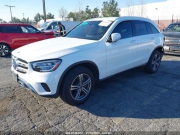 Mercedes GLC C253 2020 Mercedes-Benz GLC GLC 300 SUV 2.0 Benzyna 255KM, zdjęcie 1