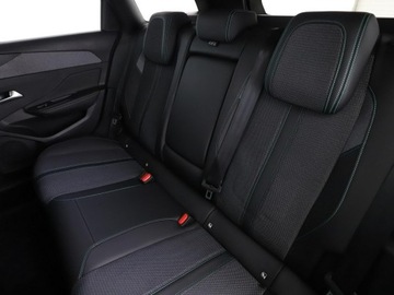 Peugeot 308 III SW 1.2 PureTech 130KM 2023 Peugeot 308 półskóra navi virtual cocpit kamery, zdjęcie 16