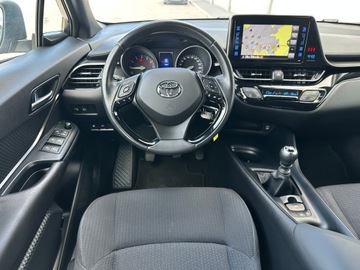 Toyota C-HR I Crossover 1.2L Turbo 116KM 2017 R E Z E R W A C J A, zdjęcie 17
