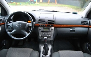 Toyota Avensis II Kombi 1.8 VVT-i 129KM 2006 Toyota Avensis GWARANCJA, 2006r, Salon PL, 1.8 Benzyna 129KM, ISOFIX, Navi, zdjęcie 8