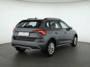 Skoda Kamiq Crossover 1.5 TSI 150KM 2023 Skoda Kamiq 1.5 TSI, Salon Polska, Serwis ASO, zdjęcie 4