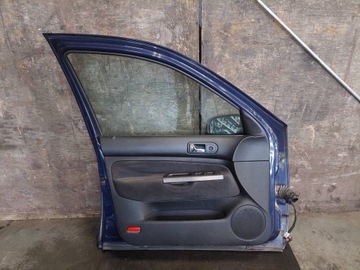 DVEŘE KOMPLETNÍ LEVÝ PŘEDNÍ VOLKSWAGEN BORA I LB5N