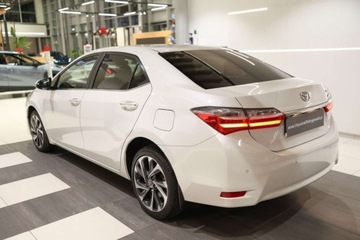 Toyota Corolla XI Sedan Facelifting 1,6 Valvematic 132KM 2018 Toyota Corolla 1.6 Prestige 1.6 Benzyna 132KM, zdjęcie 3