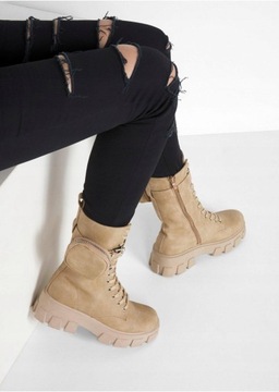 B02199 SY1 БЕЖЕВЫЕ БОТИНКИ С КАРМАНАМИ НА ШНУРОВКЕ 40