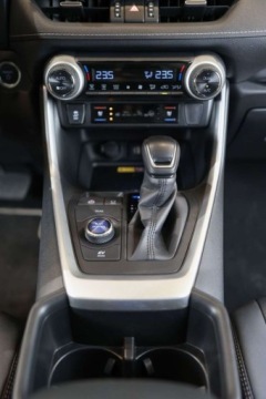 Toyota RAV4 V 2024 Toyota RAV4 2.5 Hybrid Executive 4x4 2.5 Hybryda 177KM, zdjęcie 18