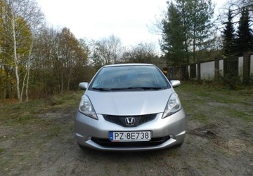 Honda Jazz III 1.4 i-VTEC 100KM 2010 Honda Jazz KLIMATRONIK 1,4 sliczna sprawna zarejestrowana 1wlascicielka, zdjęcie 13