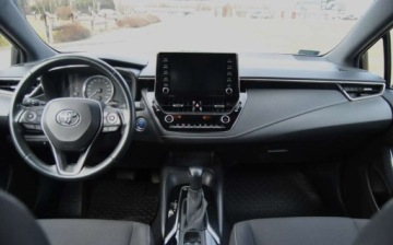 Toyota Corolla XII Hatchback 1.8 Hybrid 122KM 2021 Toyota Corolla GWARANCJA TOYOTA RELAX, Salon PL, Serwisowana w ASO, Niski, zdjęcie 8