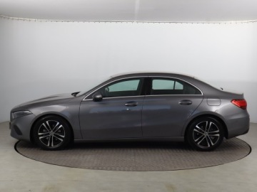 Mercedes Klasa A W177/V177 Sedan Facelifting 1.3 200 163KM 2023 Mercedes A A 200, Salon Polska, Serwis ASO, zdjęcie 2