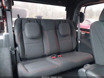 Jeep Wrangler IV 2023 Jeep Wrangler 2-Door Rubicon 2023 3.6l 3.6 Benzyna 285KM, zdjęcie 12