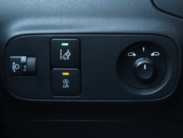 Citroen C3 III Hatchback Facelifting 1.2 PureTech 83KM 2020 Citroen C3 1.2 PureTech, Salon Polska, Klima, zdjęcie 15