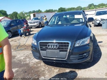 Audi Q5 I SUV 2.0 TFSI 211KM 2012 Audi Q5 2012 Audi Q5 quattro 4dr 2.0T Premium Plus 2.0 Benzyna 211KM, zdjęcie 1