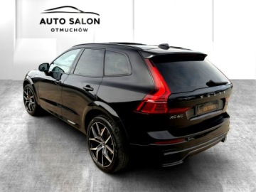 Volvo XC60 II Crossover Plug-In Facelifting 2.0 T8 455KM 2023 Volvo XC 60 INSCRIPTION panorama ful led, zdjęcie 6
