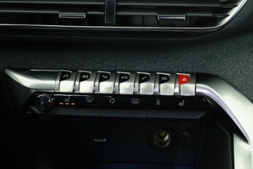 Peugeot 5008 II Crossover Facelifting 1.5 BlueHDi 130KM 2023 Peugeot 5008 1.5 BlueHDi, Salon Polska, zdjęcie 11