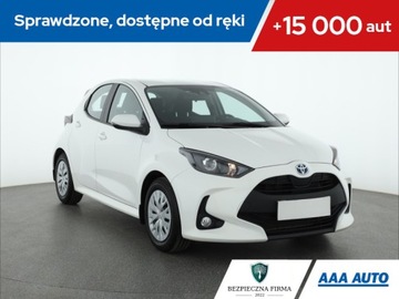 Toyota Yaris IV Hatchback 1.5 Hybrid Dynamic Force 116KM 2022 Toyota Yaris 1.5 VVT-i Hybrid, Salon Polska