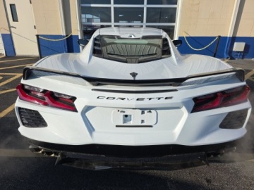 Chevrolet Corvette C7 2022 Chevrolet Corvette Stingray Coupe 2LT 2022 6.2 Benzyna 490KM, zdjęcie 2