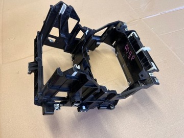 AUDI A3 8P КРЕПЛЕНИЕ РАМА РАДИО 8P0858005D