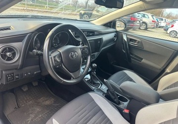 Toyota Auris II Touring Sports Facelifting 1.6 Valvematic 132KM 2018 Toyota Auris 1.6B 132KM 2018r. Salon Polska auto zarejestrowane i ubezpiec, zdjęcie 10