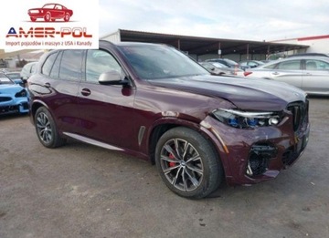 BMW X5 G05 2021 BMW X5 M50i 2021 4.4l 4.4 Benzyna 523KM