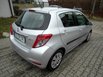 Toyota Yaris III Hatchback 5d 1.0 VVT-i 69KM 2012 Toyota Yaris Salon Polska Klimatyzacja Abs Wspomaganie BenzynaLPG 69KM, zdjęcie 11