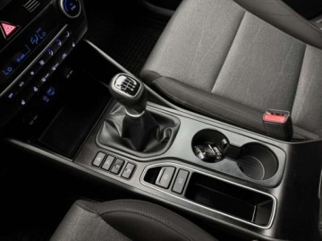 Hyundai Tucson III SUV Facelifting 1.6 GDi 132KM 2020 Hyundai Tucson Comfort Kamera cofania Nawigacja Podgrzewane fotele Car, zdjęcie 21