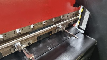 Листогибочный пресс Amada 50т x 2050 мм ПРЯМО ДЕШЕВО
