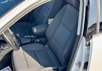 Audi A3 8P Hatchback 3d 1.6 TDI 105KM 2011 Audi A3 Sportback 1.6 TDI 105KM led climatronic 5 drzwi nowe sprzeglo 1.6, zdjęcie 20