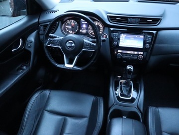 Nissan X-Trail III Terenowy 2.0 dCi 177KM 2017 Nissan X-Trail 2.0 dCi, Salon Polska, zdjęcie 6