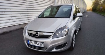 Opel Zafira B 1.7 CDTI Ecotec 110KM 2014 Opel Zafira Opel Zafira 1.7 Diesel 110KM, zdjęcie 1
