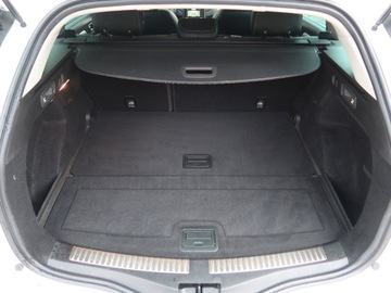 Renault Megane IV Grandtour 1.3 TCe 160 FAP 159KM 2019 Renault Megane 1.3 TCe, Salon Polska, zdjęcie 13