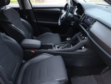 Skoda Kodiaq I SUV Facelifting 2.0 TDI SCR 200KM 2022 Skoda Kodiaq 2.0 TDI, Salon Polska, 197 KM, 4X4, zdjęcie 8