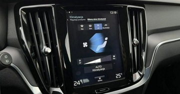 Volvo V60 II  Kombi 2.0 D3 150KM 2020 Volvo V60 Automat Virtualny kokpit Faktura VAT23 2.0 Diesel 150KM, zdjęcie 23