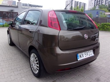 Fiat Punto Grande Punto Hatchback 5d 1.4 8v 77KM 2009 Fiat Punto Salon-Pl, zdjęcie 9